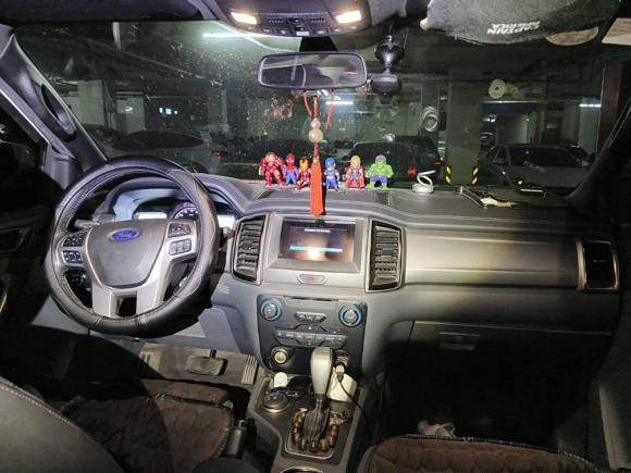 [青岛·鲁B] 二手福特撼路者2017款 2.0T 汽油自动四驱豪华版 7座