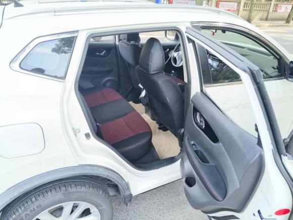 [上海·沪C] 二手日产逍客2016款 2.0L CVT精英版