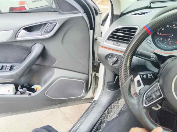 [台州·浙J] 二手奥迪奥迪Q32015款 30 TFSI 进取型