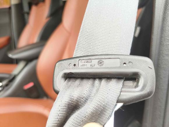 [武汉·鄂A] 二手宝骏宝骏5102017款 1.5L 手动豪华型