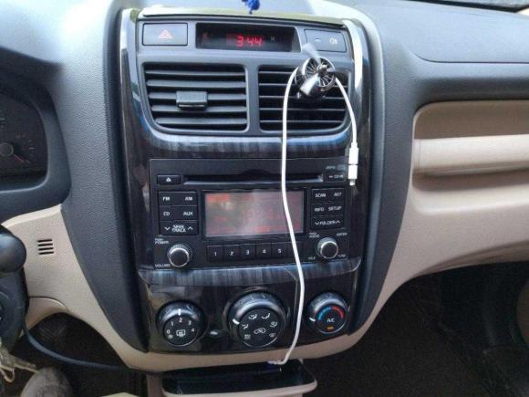 [南京·苏A] 二手起亚狮跑2013款 2.0L 手动两驱版GL