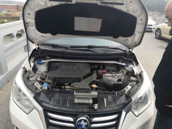 [上海·沪D] 二手启辰启辰R502015款 1.6L 自动时尚版