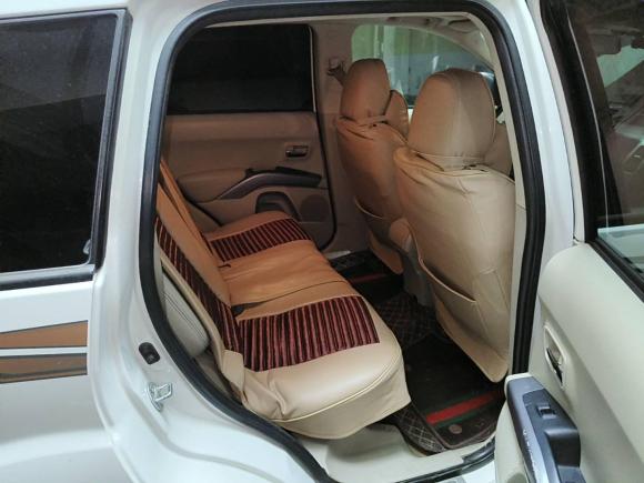 [西安·陕A] 二手三菱欧蓝德2007款 2.4时尚版