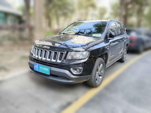 Jeep指南者2014款 改款 2.4L 四驱舒适版「上海二手车」「天天拍车」
