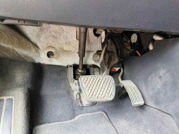 [南通·苏F] 二手雷诺科雷傲2014款 改款 2.0L 两驱时尚版