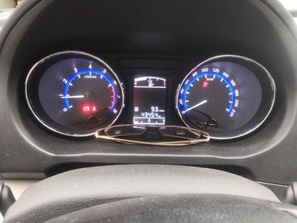 [上海·冀D] 二手东风风行风行S5002016款 1.6L 手动尊享型