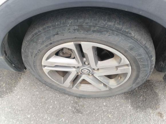 [上海·浙D] 二手长安长安CS552017款 1.5T 自动炫色型