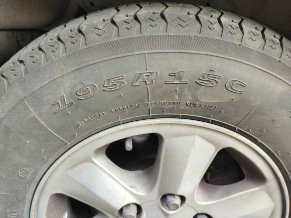 [上海·沪D] 二手金杯金杯大海狮2013款 2.7L大海狮L 领航豪华型