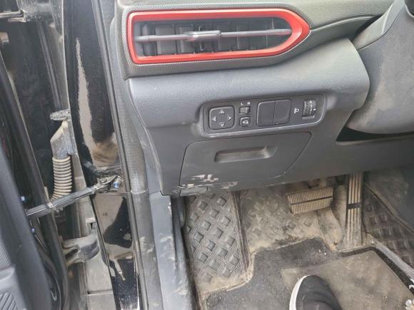 [青岛·鲁B] 二手长安长安UNI-T2020款 1.5T 尊贵型