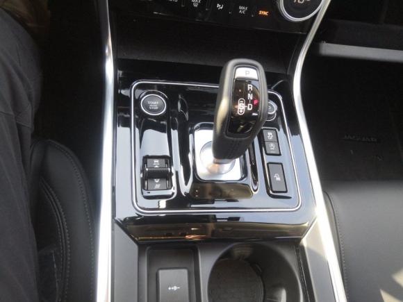 [杭州·浙A] 二手捷豹捷豹XEL2021款 2.0T 250PS S进取优雅版