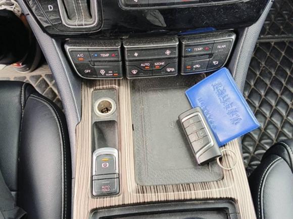 [无锡·苏B] 二手广汽传祺传祺M82020款 领航款 390T 旗舰版