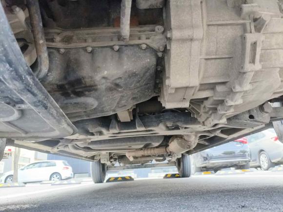 [上海·沪K] 二手上汽大通MAXUS新途V802021款 2.0T 手动经典城配王长轴中顶3座