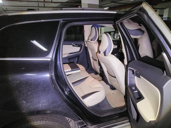 [上海·沪A] 二手沃尔沃沃尔沃XC602011款 T6 R-Design 个性运动版