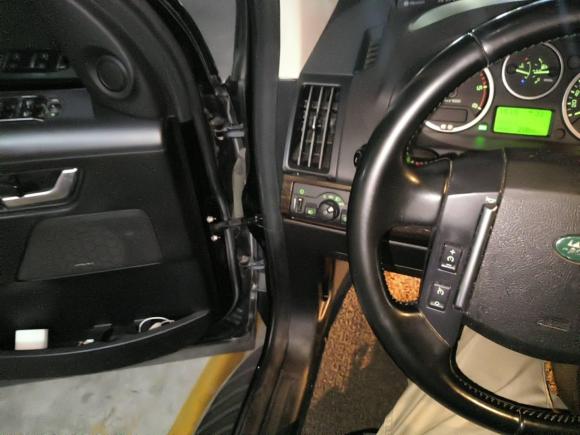 [温州·浙C] 二手路虎神行者22011款 2.2T SD4 SE柴油版