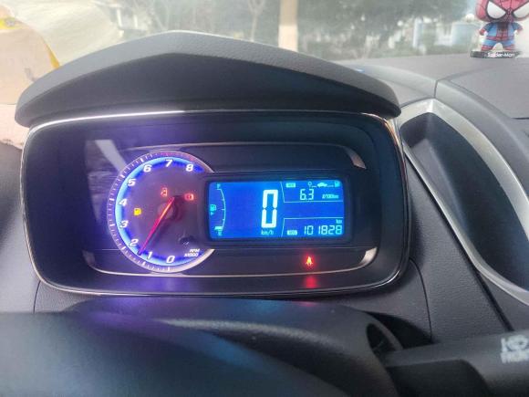 [南京·苏L] 二手雪佛兰创酷2016款 1.4T 手动两驱舒适天窗版