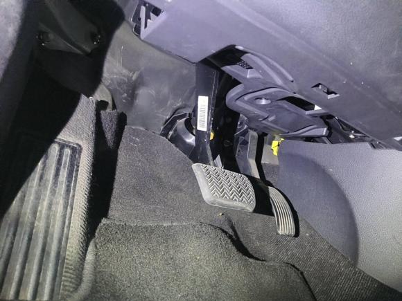 [上海·沪E] 二手比亚迪秦新能源2014款 1.5T 酷黑骑士旗舰型