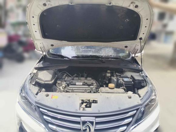 [南京·苏A] 二手宝骏宝骏310W2017款 1.5L 手动时尚型 国VI