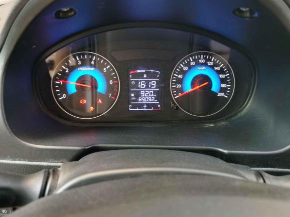 [西安·陕A] 二手东风风光风光3702016款 1.5L 手动标准型SFG15-05 7座