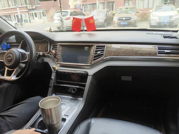 [青岛·鲁U] 二手众泰大迈X72017款 2.0T DCT至尊型