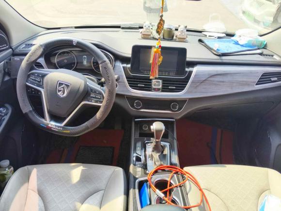 [无锡·苏B] 二手宝骏宝骏7302017款 1.5T DCT旗舰型 7座 国V