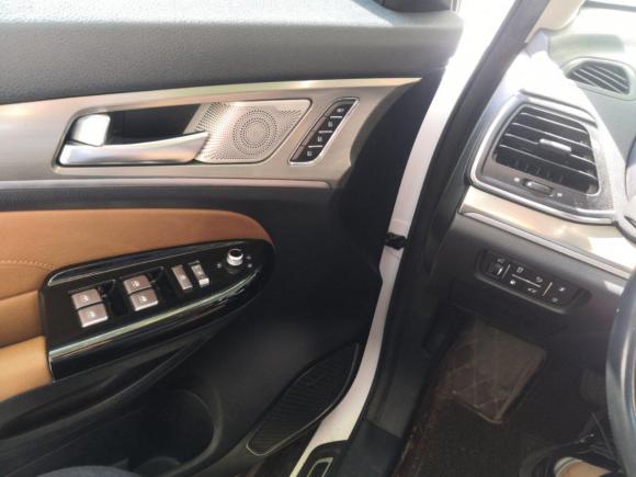 [上海·苏J] 二手长安长安CS952017款 2.0T 四驱智尊版