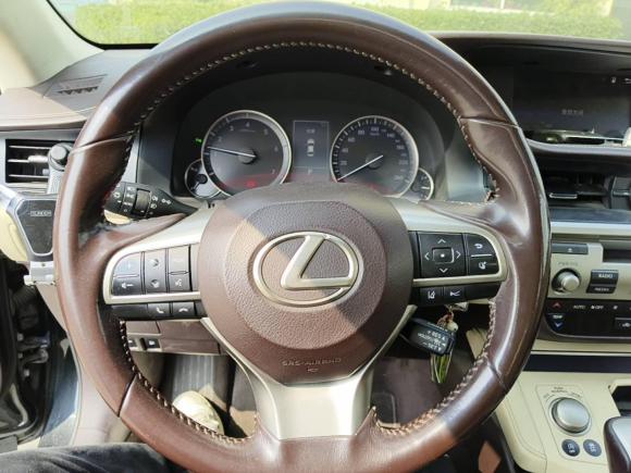 [南通·沪F] 二手雷克萨斯雷克萨斯ES2015款 200 舒适版