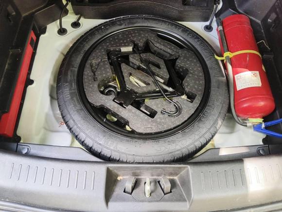 [合肥·皖A] 二手奇瑞瑞虎5x2017款 1.5T 手动精英型