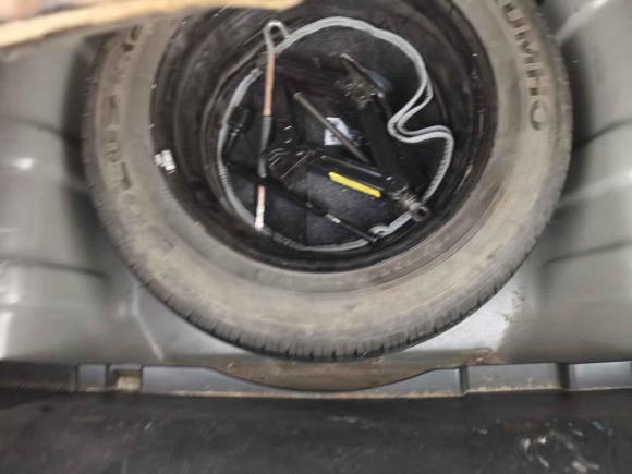 [苏州·苏E] 二手现代悦动2011款 1.6L 手动舒适型