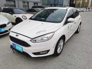 福特福克斯2018款两厢经典1.6L自动风尚型智行版