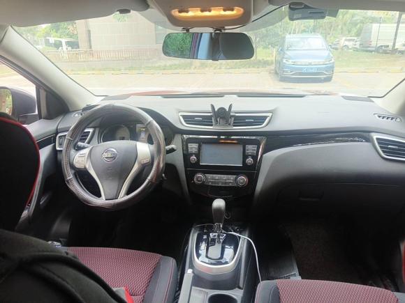 [上海·沪D] 二手日产逍客2017款 2.0L CVT精英版 国V