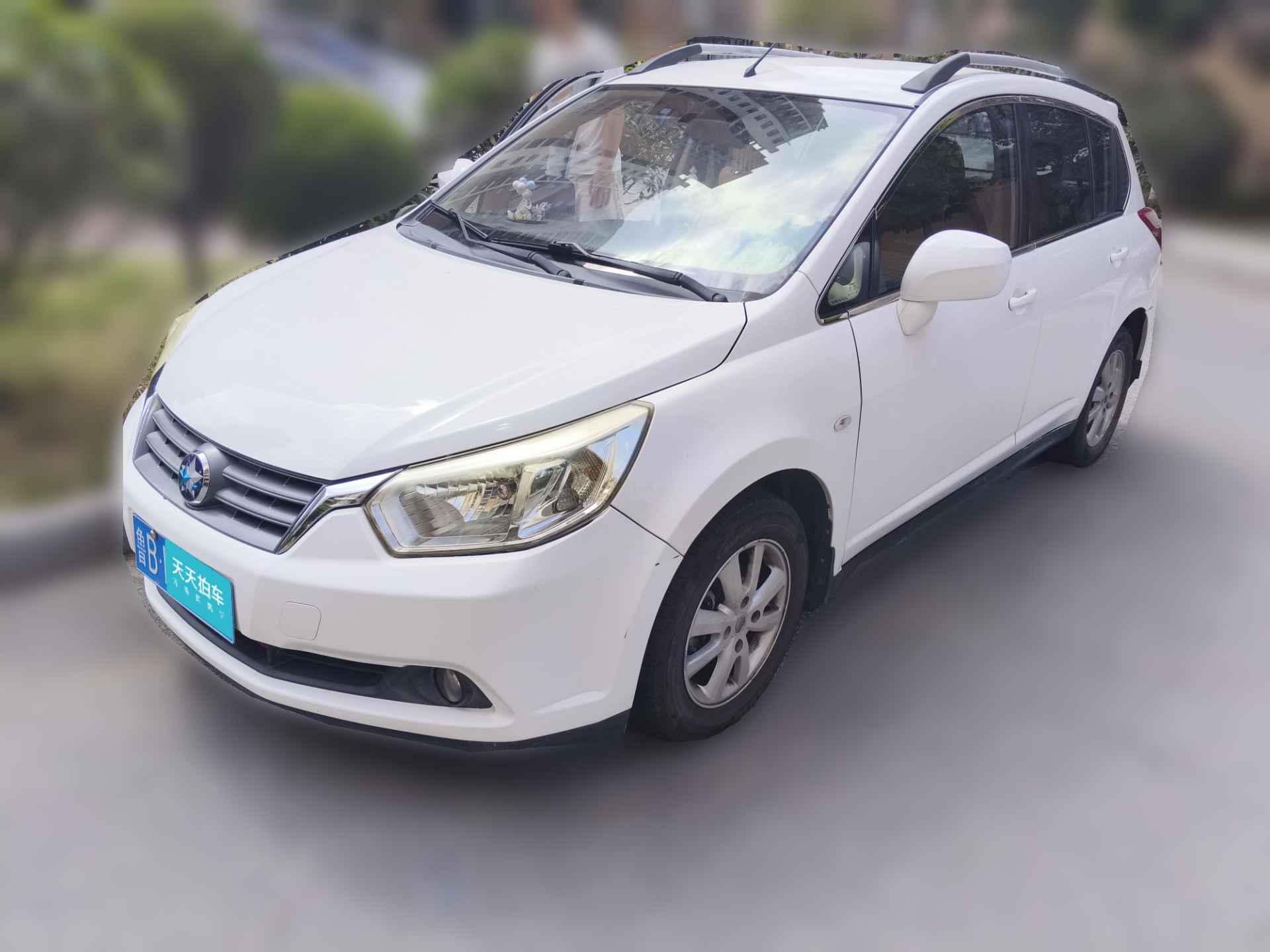 [青岛·鲁B] 启辰启辰R502013款 1.6L 自动时尚版