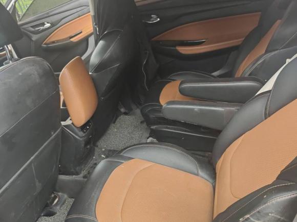 [西安·晋K] 二手五菱汽车五菱宏光S32018款 1.5L 手动豪华型 国V