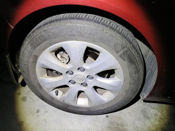 [苏州·苏E] 二手别克君威2015款 2.0L 精英时尚型