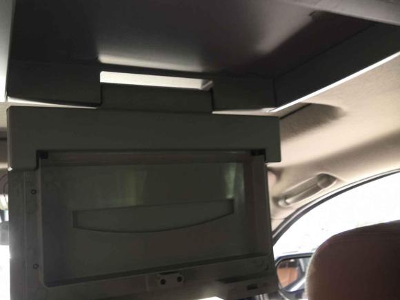 [上海·沪A] 二手纳智捷大7 SUV2013款 锋芒限量版 2.2T 两驱智慧型