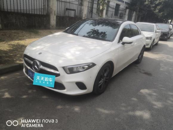 奔驰奔驰A级2019款 A 200 L「上海二手车」「天天拍车」