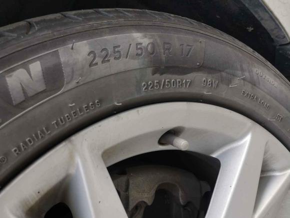 [上海·沪E] 二手奥迪奥迪A4L2017款 Plus 40 TFSI 进取型