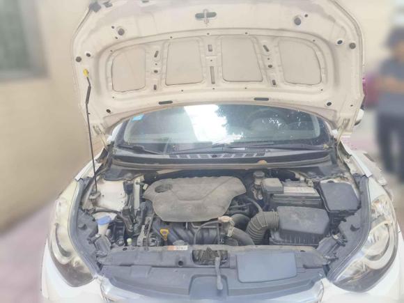 [佛山·赣G] 二手现代朗动2015款 1.6L 手动领先型