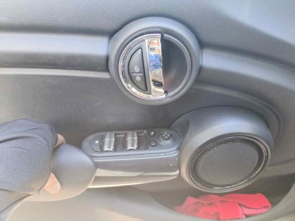 [上海·沪A] 二手MINIMINI2015款 1.5T COOPER Fun 五门版