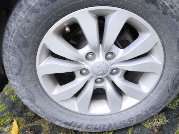 [杭州·浙F] 二手起亚狮跑2013款 2.0L 手动两驱版GL