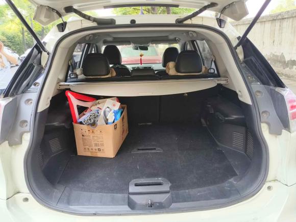 [成都·川A] 二手日产奇骏2014款 2.0L CVT舒适版 2WD