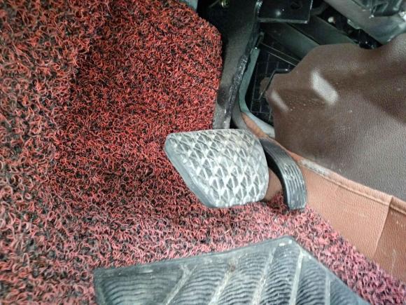 [宁波·浙B] 二手海马福美来MPV2017款 六座版 1.5T 自动适·畅型