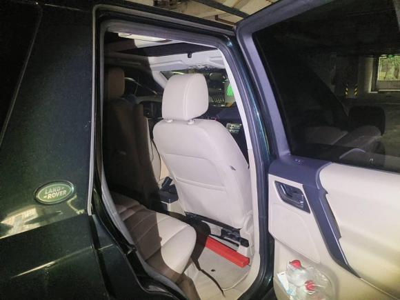 [深圳·粤B] 二手路虎神行者22014款 2.2T SD4 S柴油版