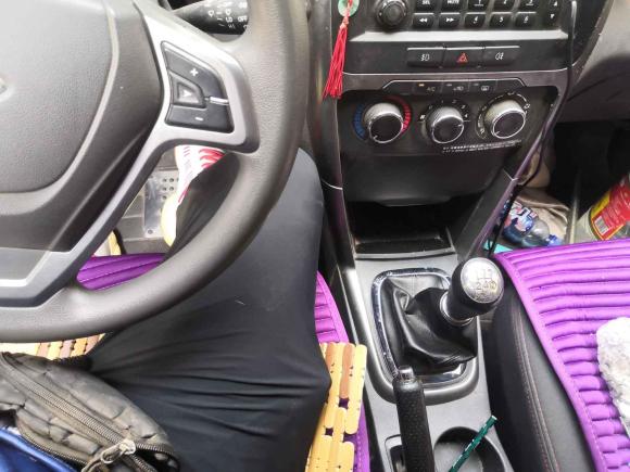 [青岛·鲁B] 二手奇瑞瑞虎32014款 魔力版 1.6L 手动风尚版