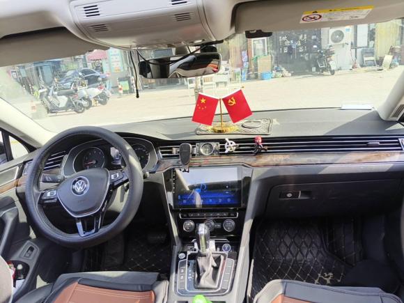 [上海·豫N] 二手大众迈腾2017款 330TSI DSG 豪华型