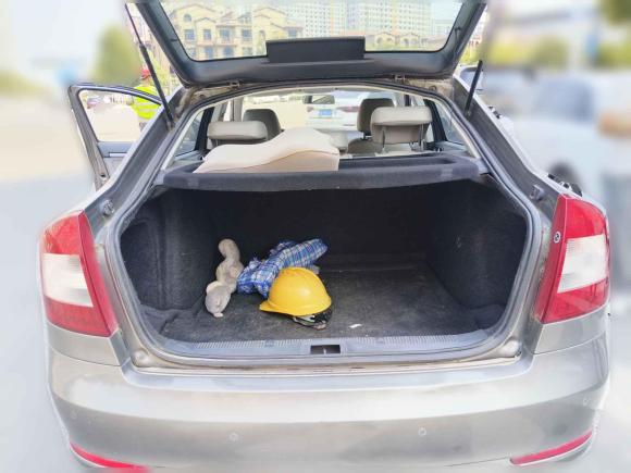 [西安·陕A] 二手斯柯达明锐2012款 1.6L 自动逸杰版