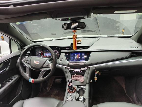 [南京·苏A] 二手凯迪拉克凯迪拉克XT52021款 28T 豪华型