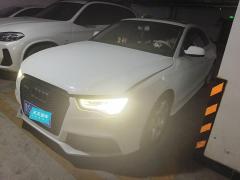 [济南·鲁S] 奥迪奥迪A52010款 3.2 coupe quattro
