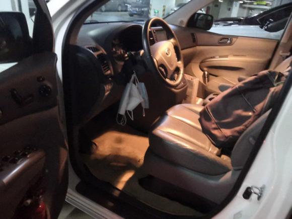 [广州·粤A] 二手起亚起亚VQ2013款 2.2T VQ-R 舒适版