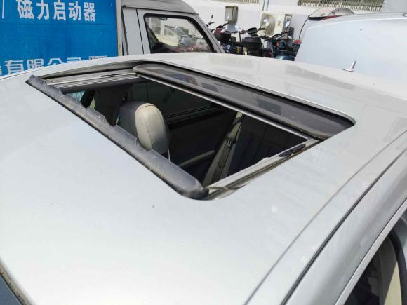 [温州·湘A] 二手奔驰奔驰E级2011款 E 300 L 优雅型