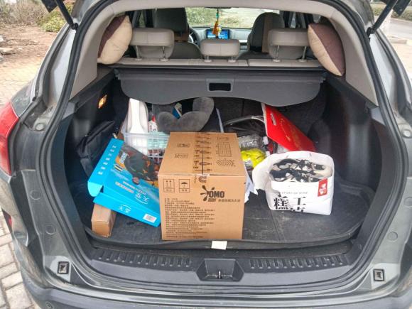 [苏州·苏E] 二手奔腾奔腾X802013款 2.0L 自动豪华型